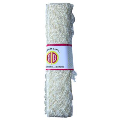 Фото - Красивые кружева Шампань 9 метров