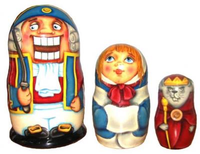Фото - Матрешка из дерева Щелкунчик 3 места 13 см