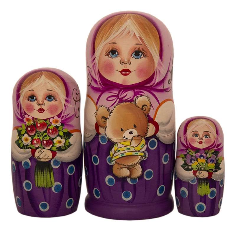 Фото - Матрешка авторская Девочка с игрушкой 16 см 5 мест