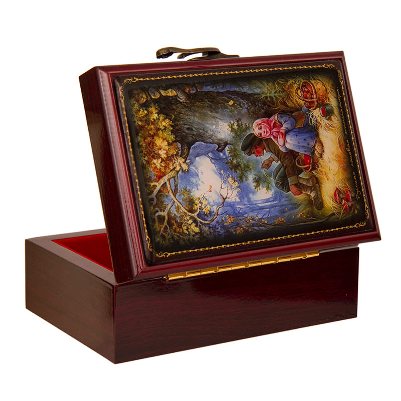 Фото - Деревянная шкатулка для украшений "Грибники" 13 х 9 см