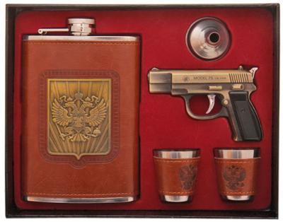 Фото - Набор Зажигалка пистолет с флягой и стопками Фото - Набор Зажигалка пистолет с флягой и стопками