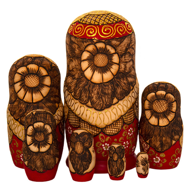 Фото - Матрешка деревянная жженка Красный фон 7 мест 21 см