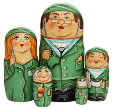 Фото - Матрешка авторская подарочная Врач 5 мест 17 см