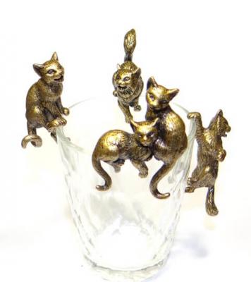 Фото - Набор фигурок для стакана Кошки