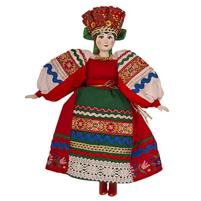 Фарфоровая кукла в русском костюме