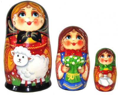Фото - Матрешка авторская Девочка с овечкой 13 см 3 штуки