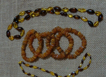Янтарный браслет